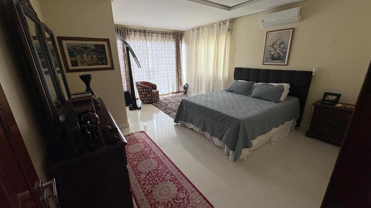Condominio Villa Firenze อนานินเดอัว ภายนอก รูปภาพ